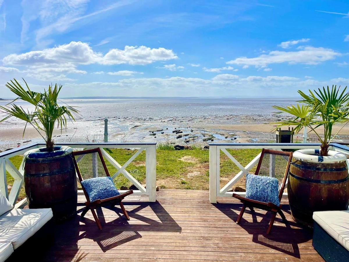 نيوبورت The West Usk Lighthouse Lightkeepers Lodge المظهر الخارجي الصورة