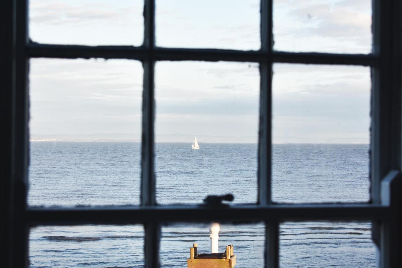 نيوبورت The West Usk Lighthouse Lightkeepers Lodge المظهر الخارجي الصورة